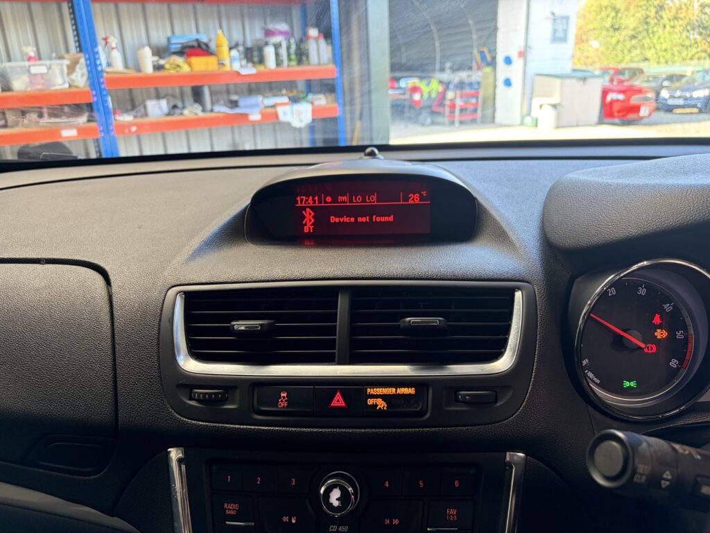 2014 Vauxhall Mokka 1.7 CDTi Exclusiv 2WD Euro 5 (s/s) 5dr