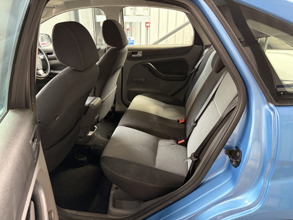2009 Ford Focus 1.6 Zetec 5dr
